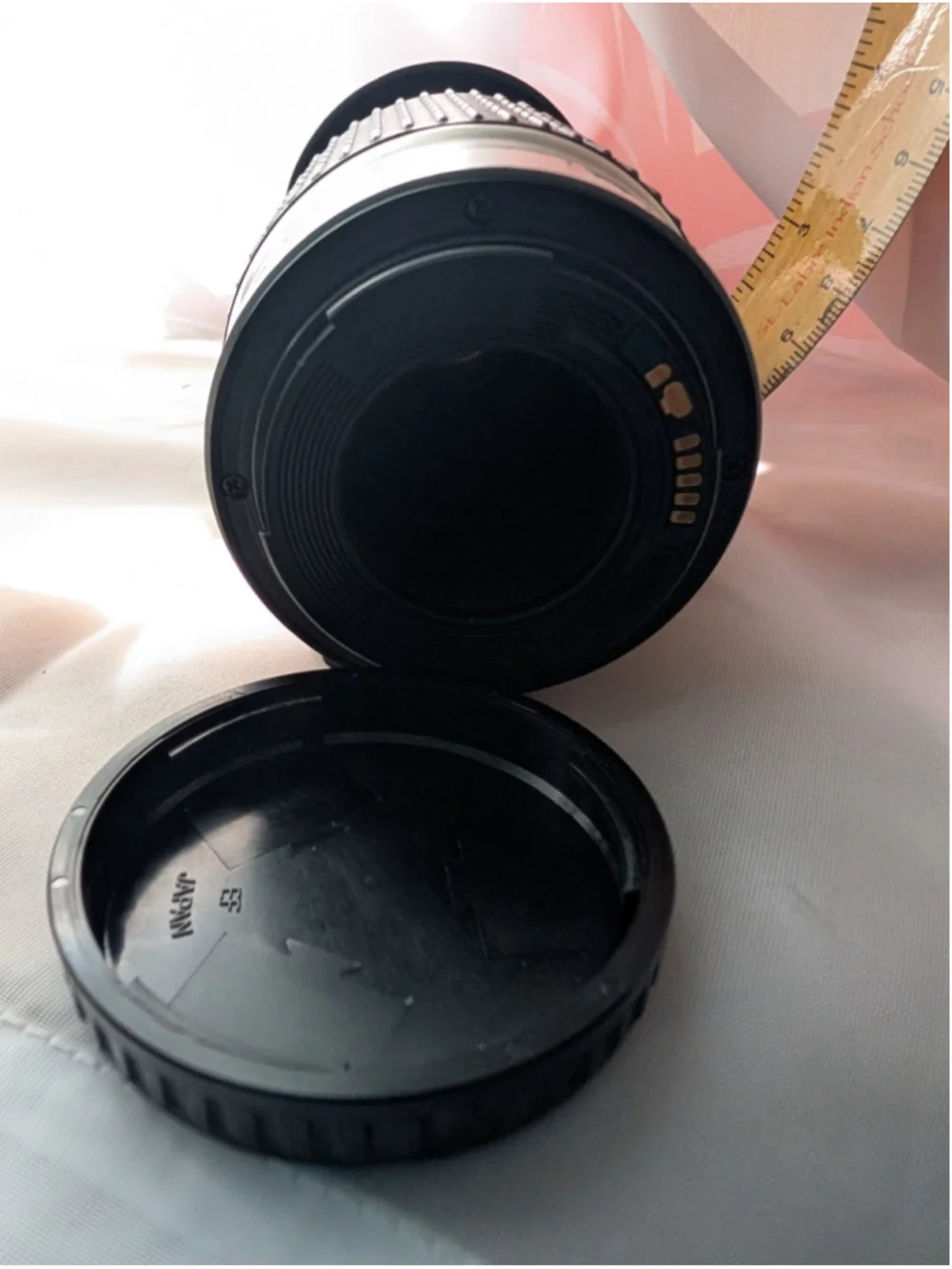 Vivitar 100-300mm MC Auto Focus Zoom Lens 55mm Japan w/ Hood & EF Marked Cap